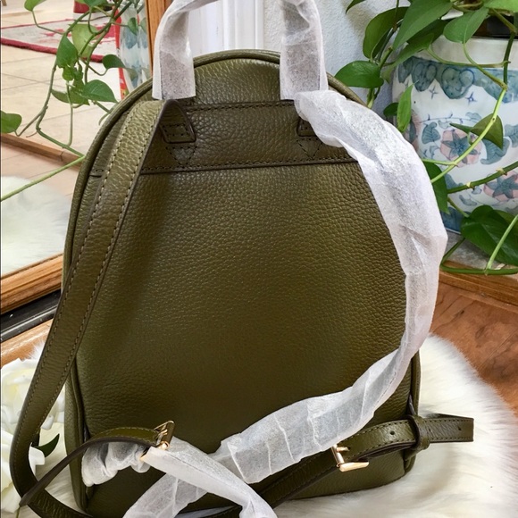 🔥🔥Michael Kors Abbey MD backpack (last one ) - Picture 3 of 8